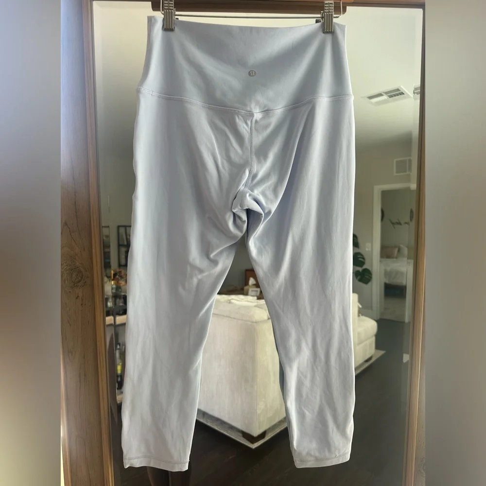 Lululemon Align High-Rise Crop 23